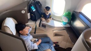 Quy định trẻ em đi một mình khi lên máy bay