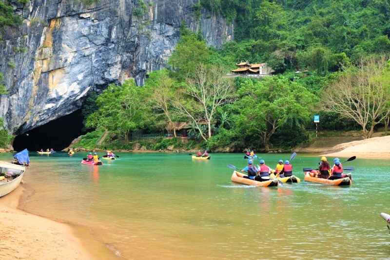 Động Phong Nha Kẻ Bảng - Quảng Bình